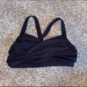 Lululemon sports bra